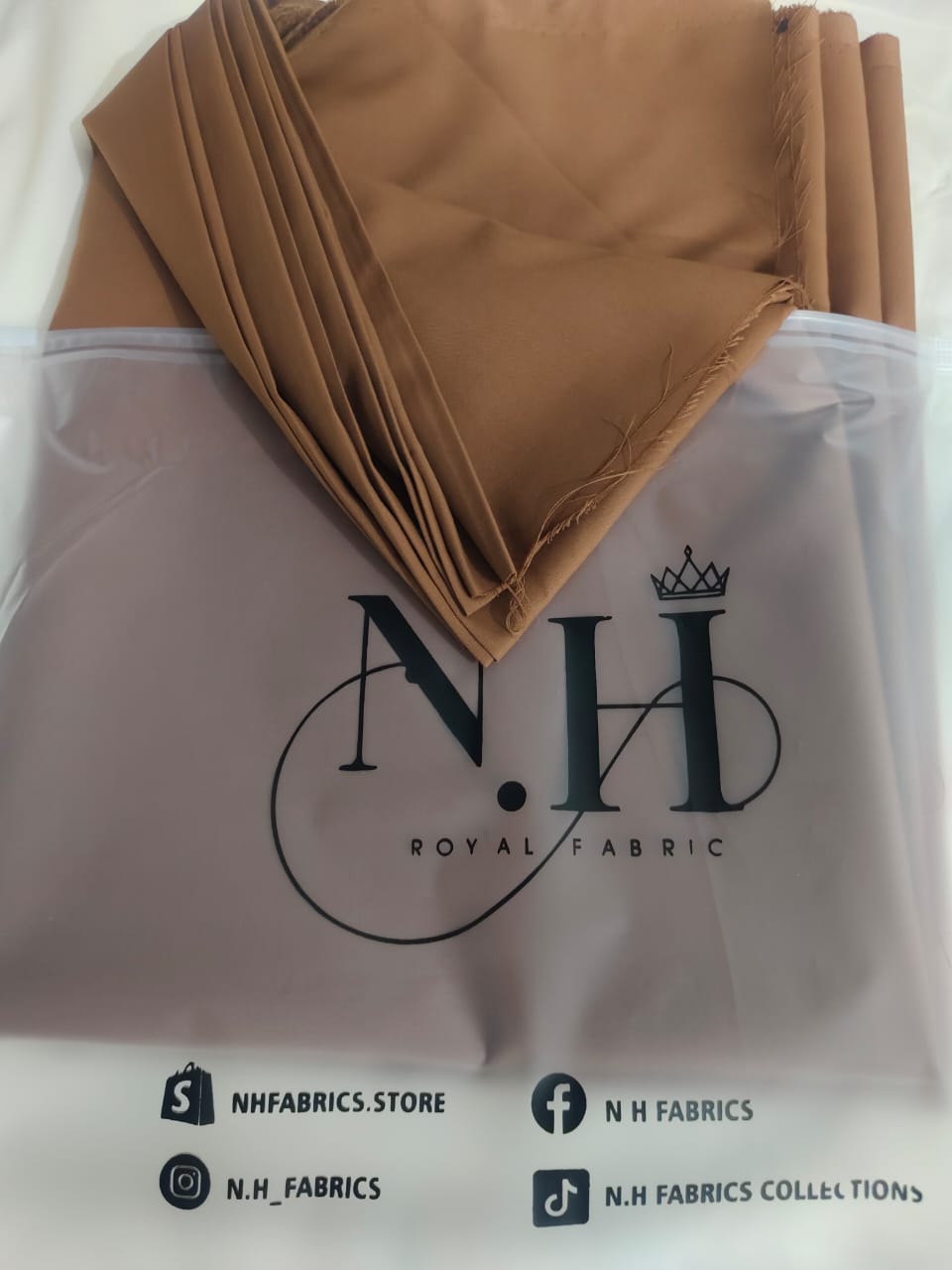 Royal Classic Washingwear Camel Brown
